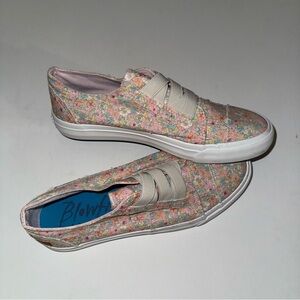 Blowfish Women's Floral Sneakers - Pink and Cream